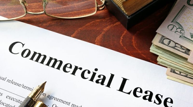 Commercial Lawyers 